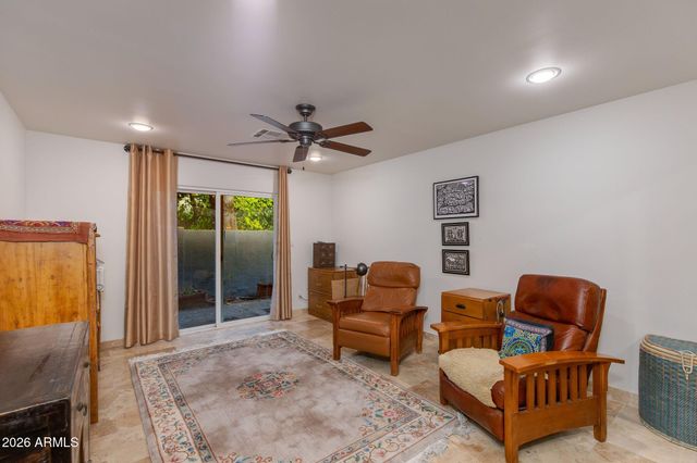 2038 E PASADENA Avenue, Phoenix, AZ 85016