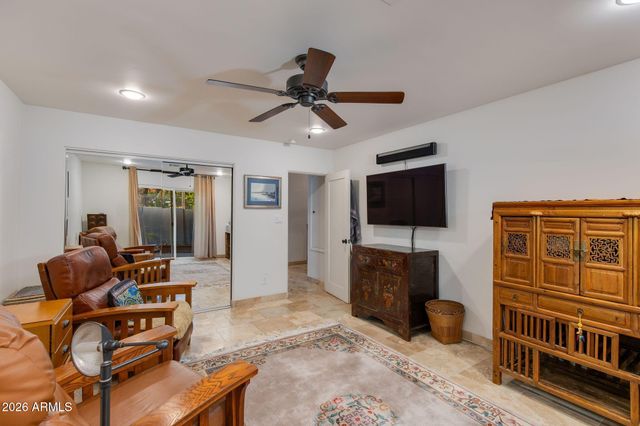 2038 E PASADENA Avenue, Phoenix, AZ 85016