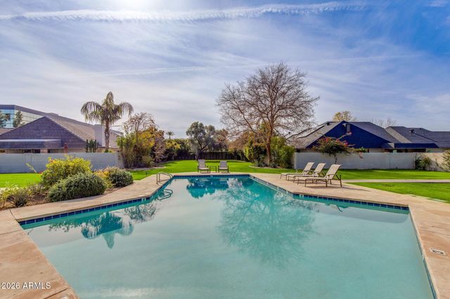 2038 E PASADENA Avenue, Phoenix, AZ 85016