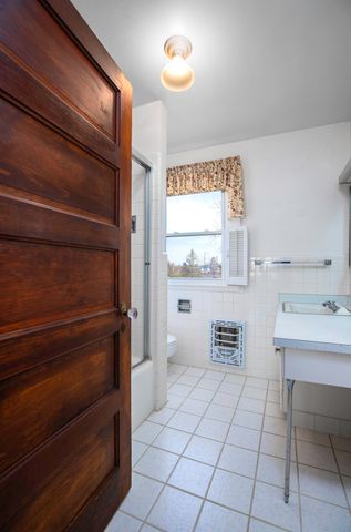 392-394 Lexington Road, Versailles, KY 40383