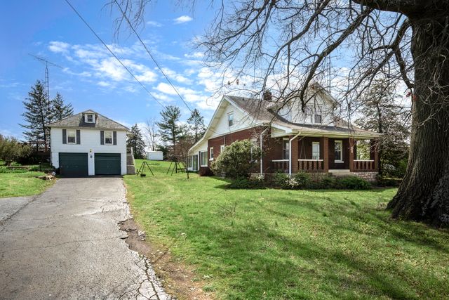 392-394 Lexington Road, Versailles, KY 40383