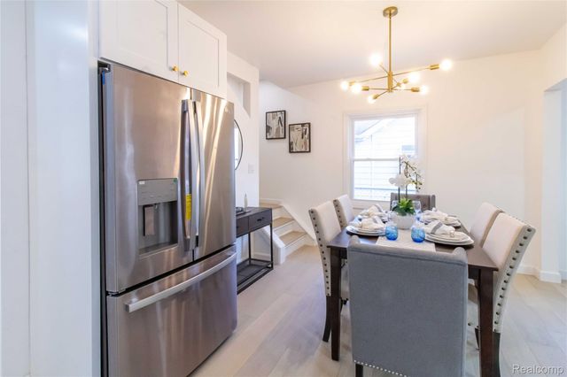 1326 Mohawk Avenue, Royal Oak, MI 48067