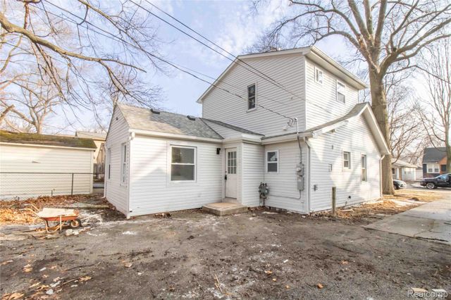 1326 Mohawk Avenue, Royal Oak, MI 48067