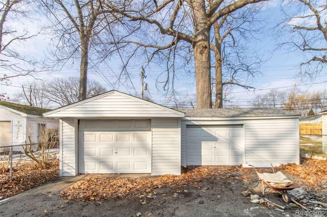 1326 Mohawk Avenue, Royal Oak, MI 48067