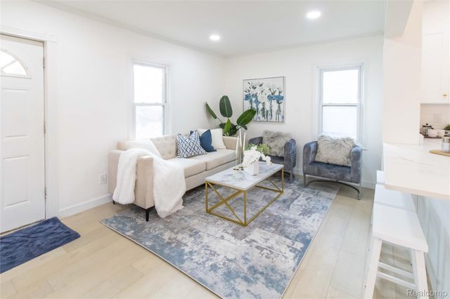 1326 Mohawk Avenue, Royal Oak, MI 48067