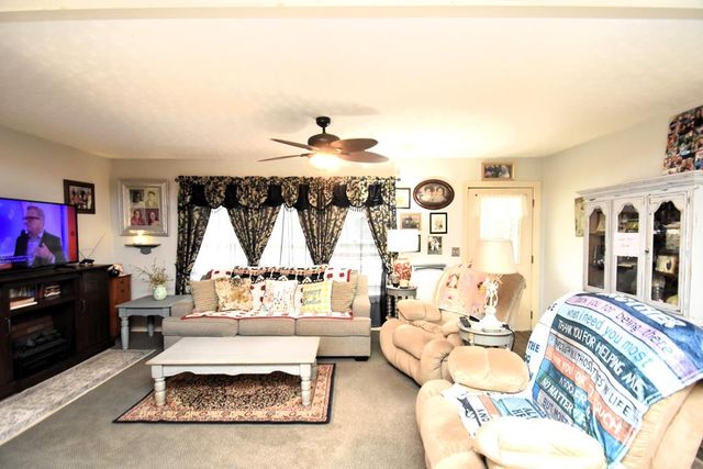 252 Del Rio Terrace, Ozark, AL 36360