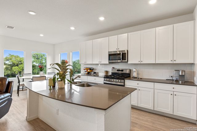 32214 Escarole Bend, Bulverde, TX 78163