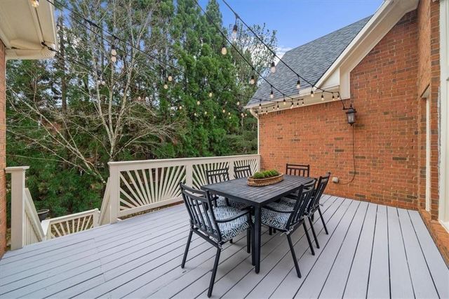 340 Laurel Oak Drive, Suwanee, GA 30024