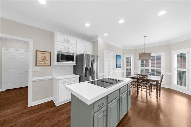 340 Laurel Oak Drive, Suwanee, GA 30024