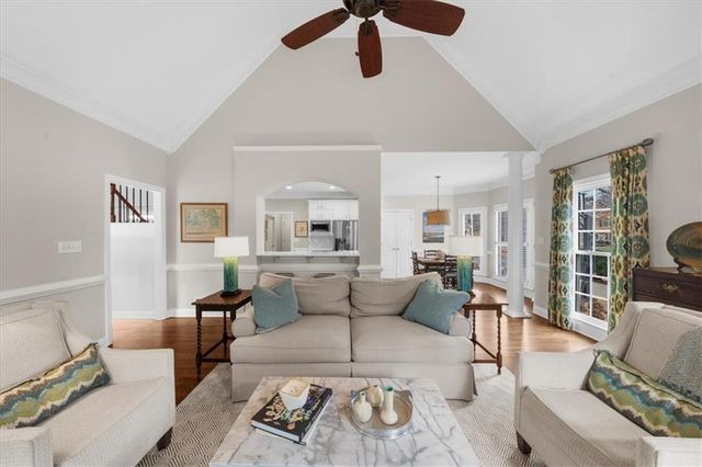 340 Laurel Oak Drive, Suwanee, GA 30024