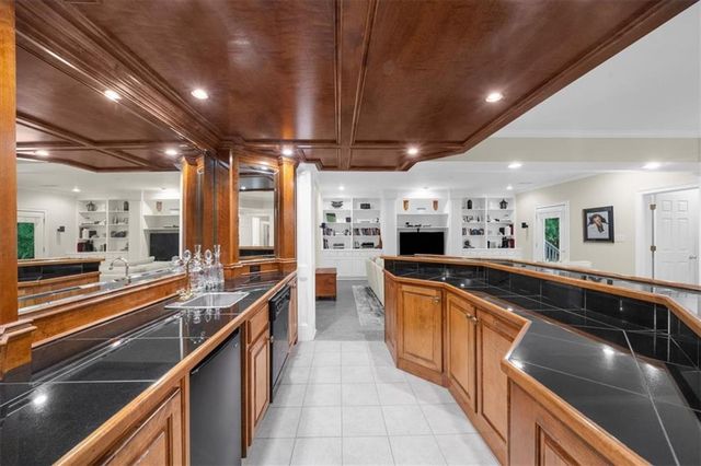 340 Laurel Oak Drive, Suwanee, GA 30024