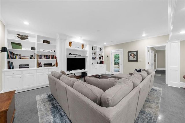 340 Laurel Oak Drive, Suwanee, GA 30024