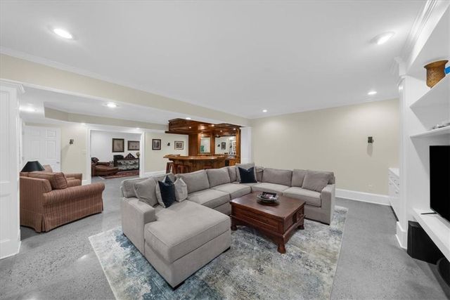 340 Laurel Oak Drive, Suwanee, GA 30024