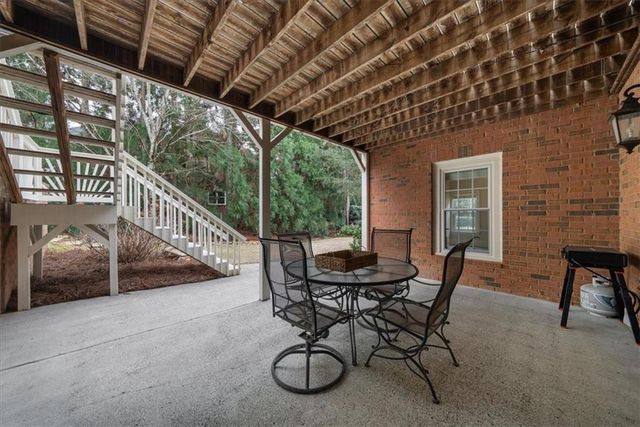 340 Laurel Oak Drive, Suwanee, GA 30024