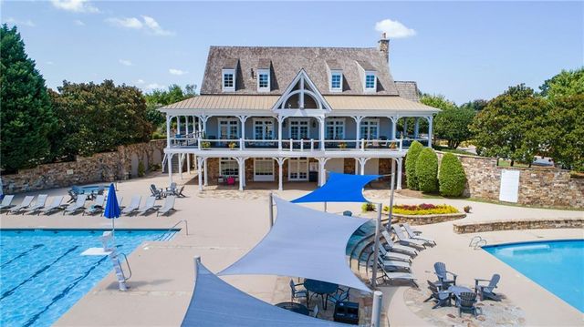 340 Laurel Oak Drive, Suwanee, GA 30024