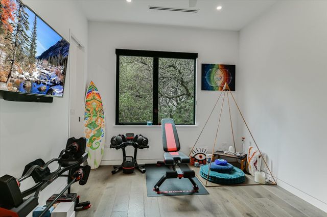 2004 Rue De St Tropez, Austin, TX 78746