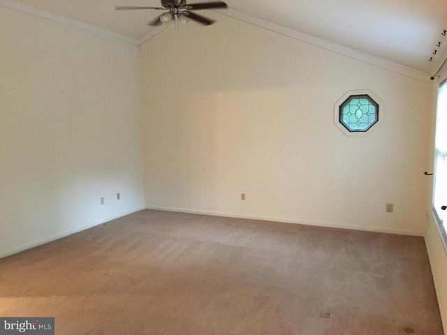 1 APRICOT CT, Gaithersburg, MD 20878