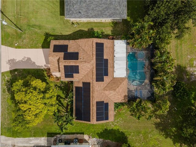 1205 SE 12th LN, Cape Coral, FL 33990