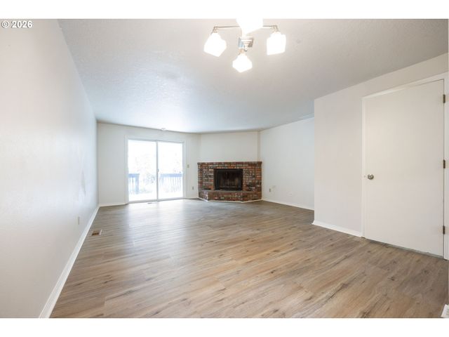 4921 Sw 59TH Ave 4, Portland, OR 97221