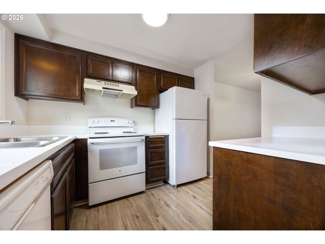 4921 Sw 59TH Ave 4, Portland, OR 97221