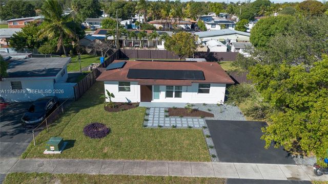 3110 SW 34th Ave, West Park, FL 33023