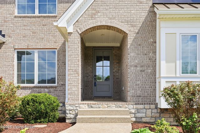 1652 Harmony Pointe Cir, Prospect, KY 40059