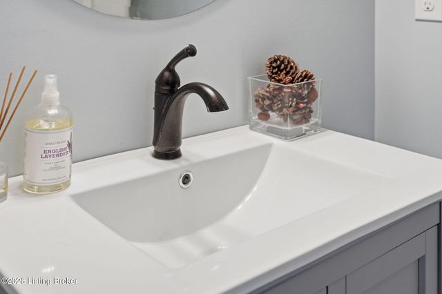 1652 Harmony Pointe Cir, Prospect, KY 40059