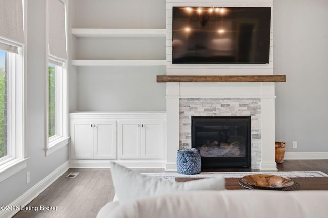 1652 Harmony Pointe Cir, Prospect, KY 40059