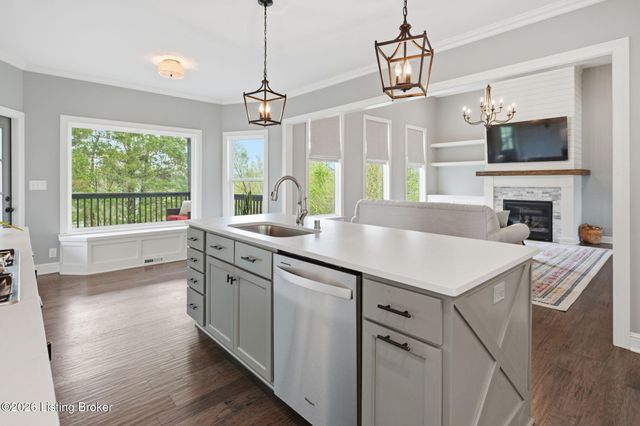 1652 Harmony Pointe Cir, Prospect, KY 40059