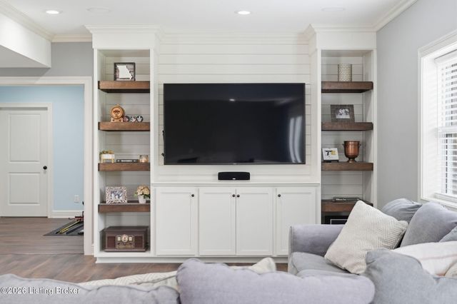 1652 Harmony Pointe Cir, Prospect, KY 40059