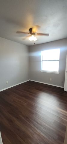 6721 Loma Vista Drive, Fort Worth, TX 76133
