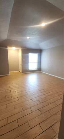 6721 Loma Vista Drive, Fort Worth, TX 76133