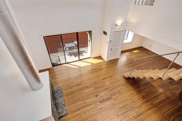 107 S Front St Apt 45, Memphis, TN 38103