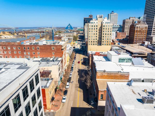 107 S Front St Apt 45, Memphis, TN 38103