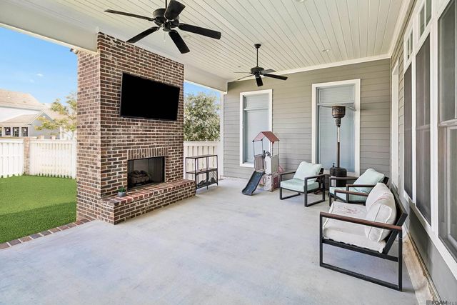 7626 Mcmahon Dr, Baton Rouge, LA 70817