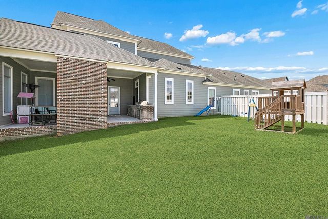 7626 Mcmahon Dr, Baton Rouge, LA 70817