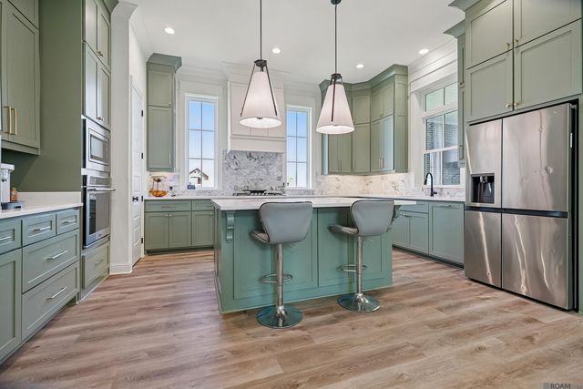 7626 Mcmahon Dr, Baton Rouge, LA 70817