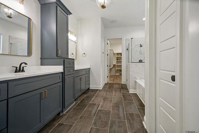 7626 Mcmahon Dr, Baton Rouge, LA 70817