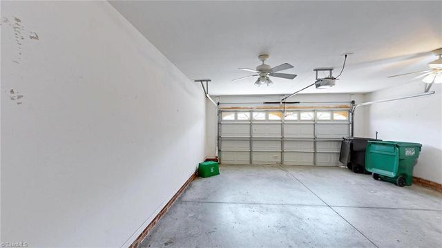 1052 Glyn Water Lane, High Point, NC 27265