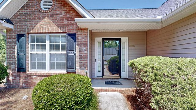 1052 Glyn Water Lane, High Point, NC 27265
