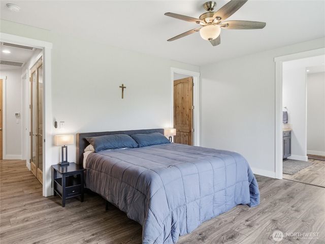 38512 Mountain Highway E, Eatonville, WA 98328