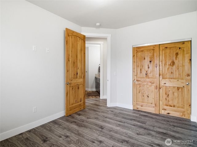 38512 Mountain Highway E, Eatonville, WA 98328