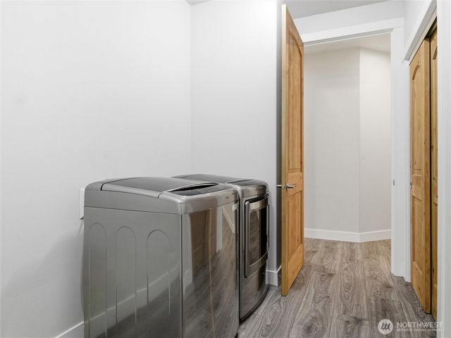 38512 Mountain Highway E, Eatonville, WA 98328