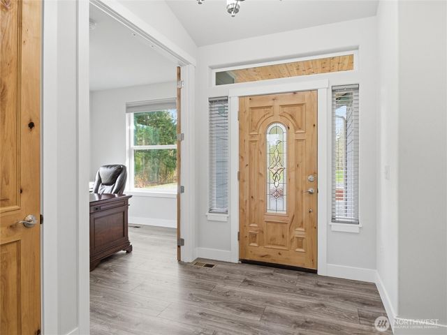 38512 Mountain Highway E, Eatonville, WA 98328