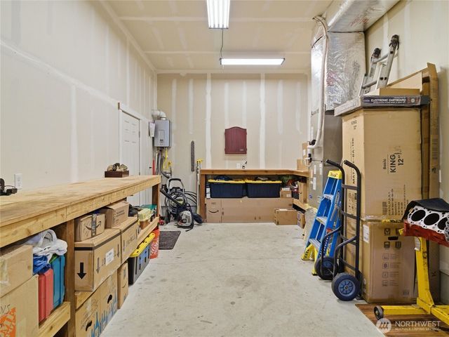 38512 Mountain Highway E, Eatonville, WA 98328