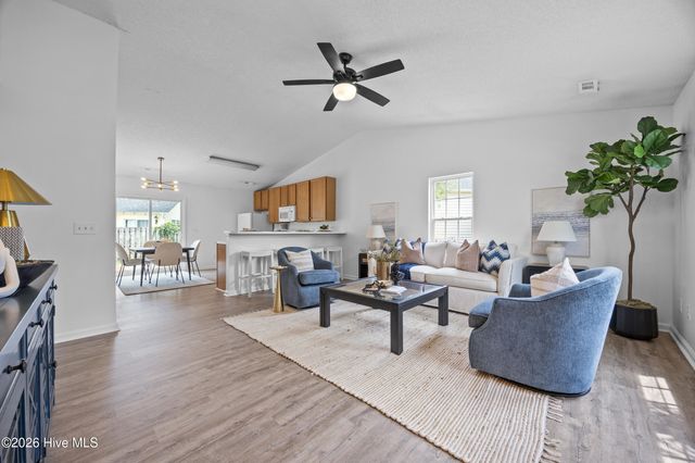 6611 Stoddard Road, Wilmington, NC 28412