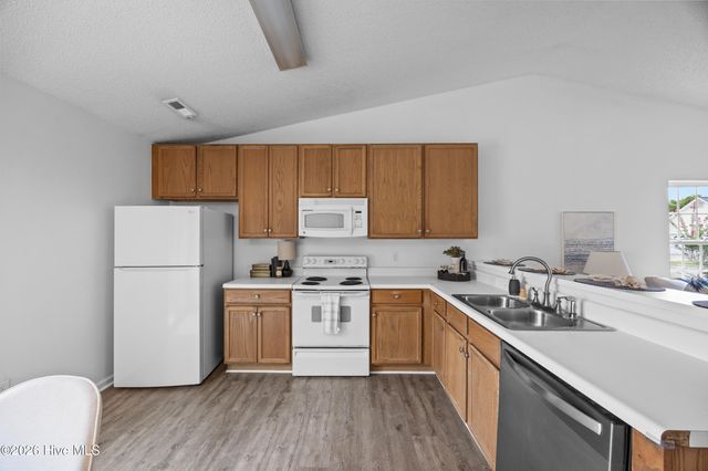 6611 Stoddard Road, Wilmington, NC 28412