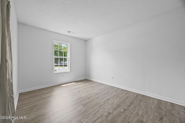 6611 Stoddard Road, Wilmington, NC 28412