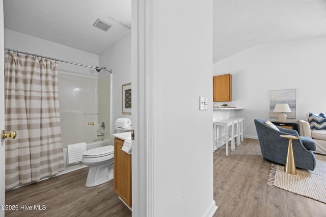 6611 Stoddard Road, Wilmington, NC 28412