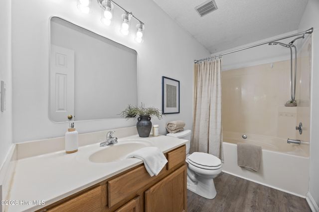 6611 Stoddard Road, Wilmington, NC 28412